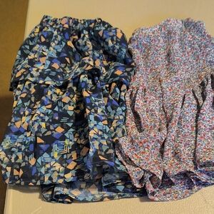 2 Juniors Size S Mini Skirts